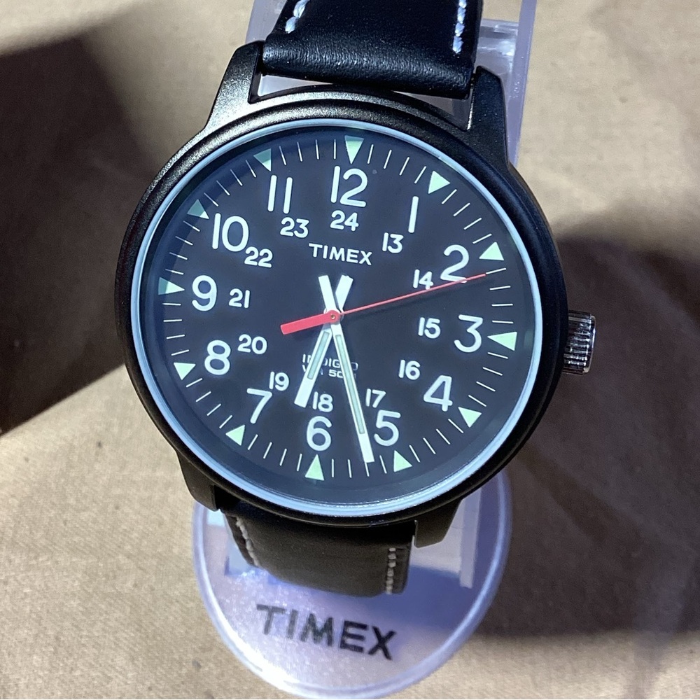 Timex T 2N202 9J Leather Classic Quartz Indiglo Men's Watch